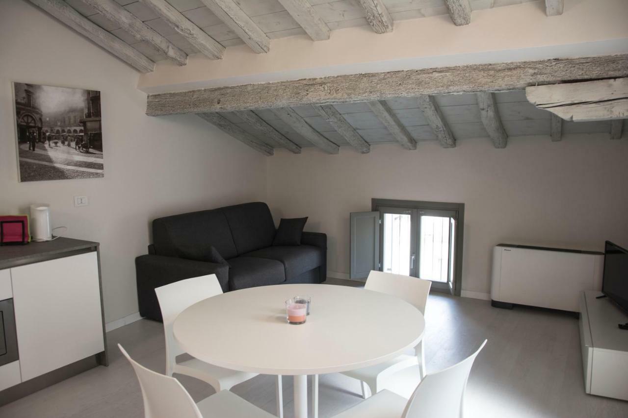 Residenza La Torre Apartment Mantova Exterior photo
