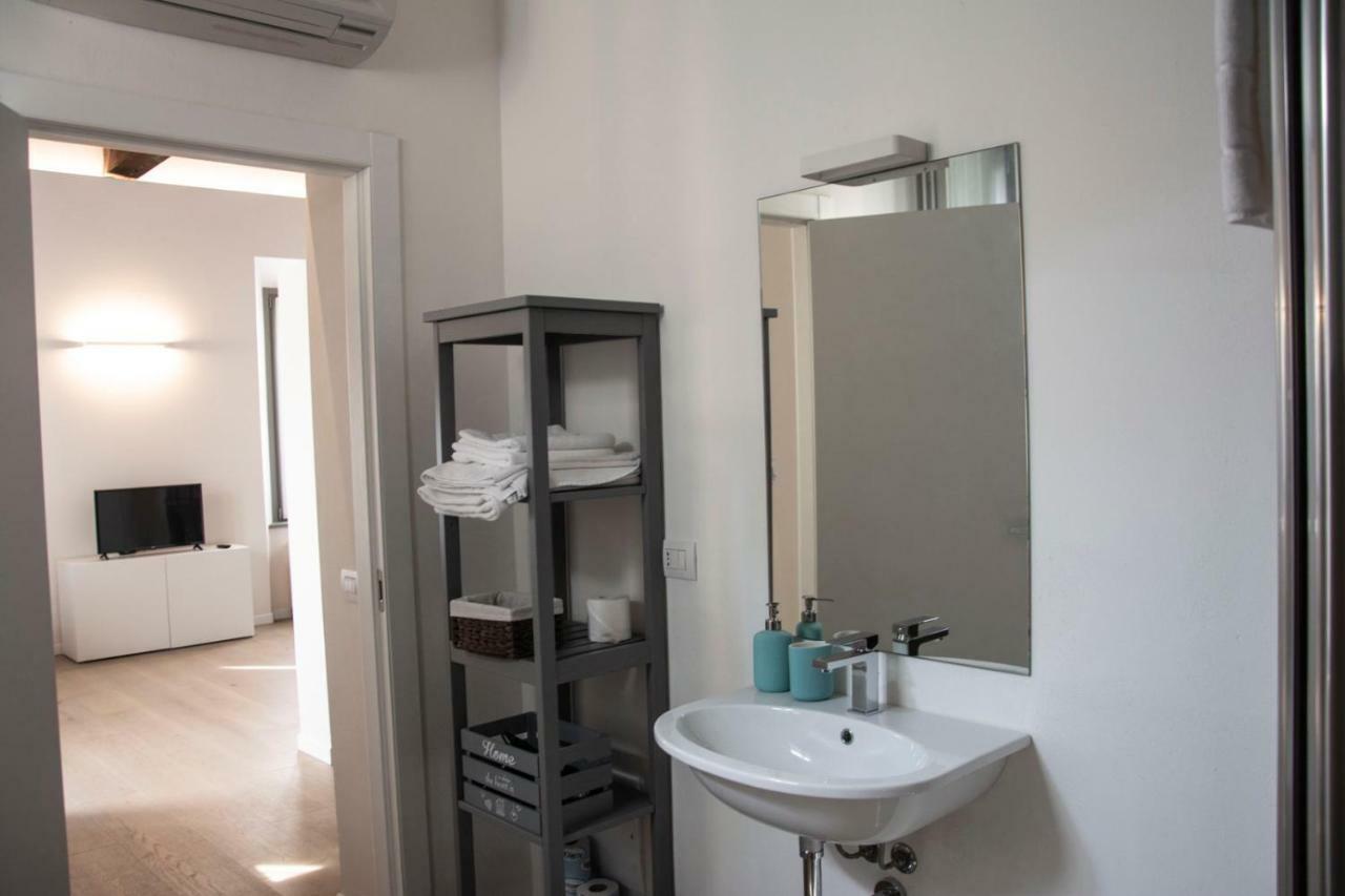 Residenza La Torre Apartment Mantova Exterior photo