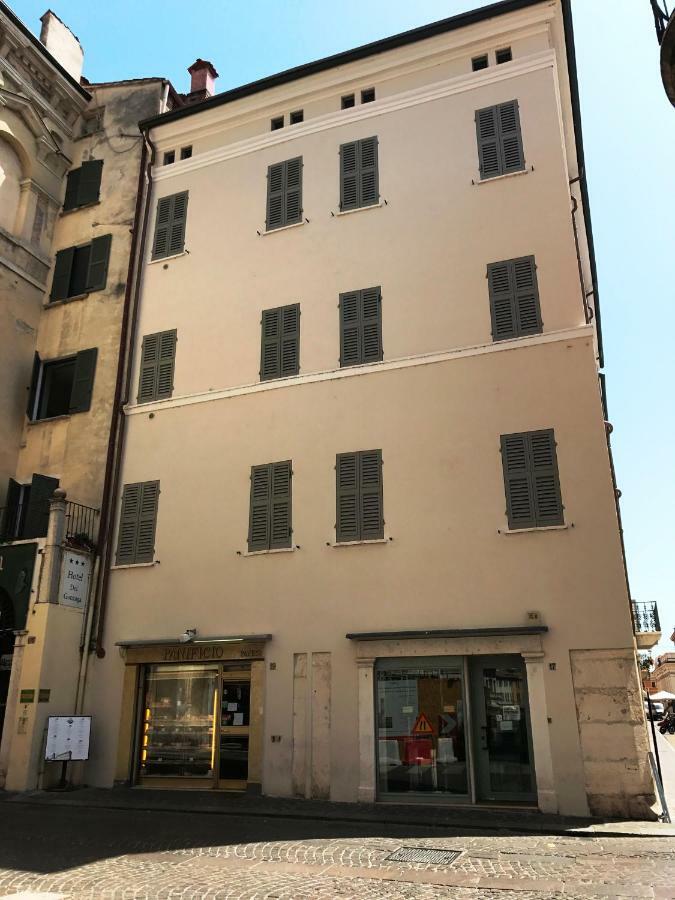 Residenza La Torre Apartment Mantova Exterior photo